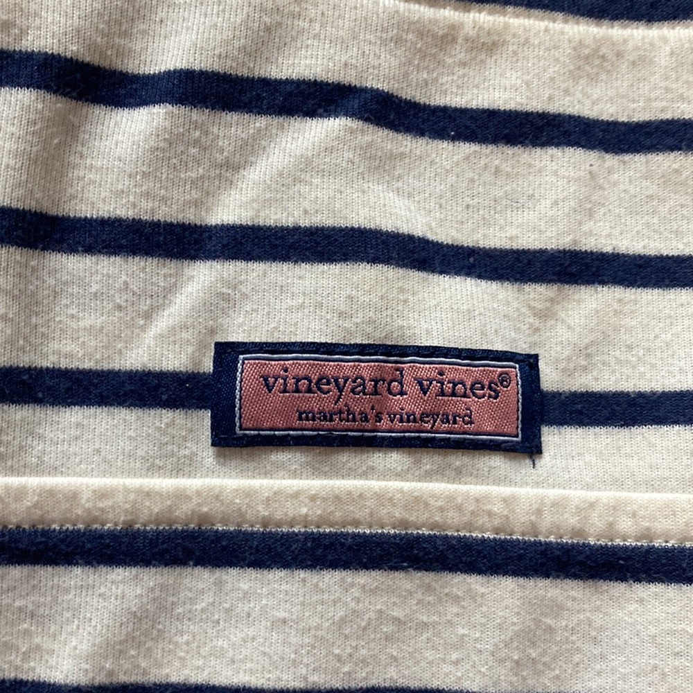 Vineyard vines cowl neck sweatshirt